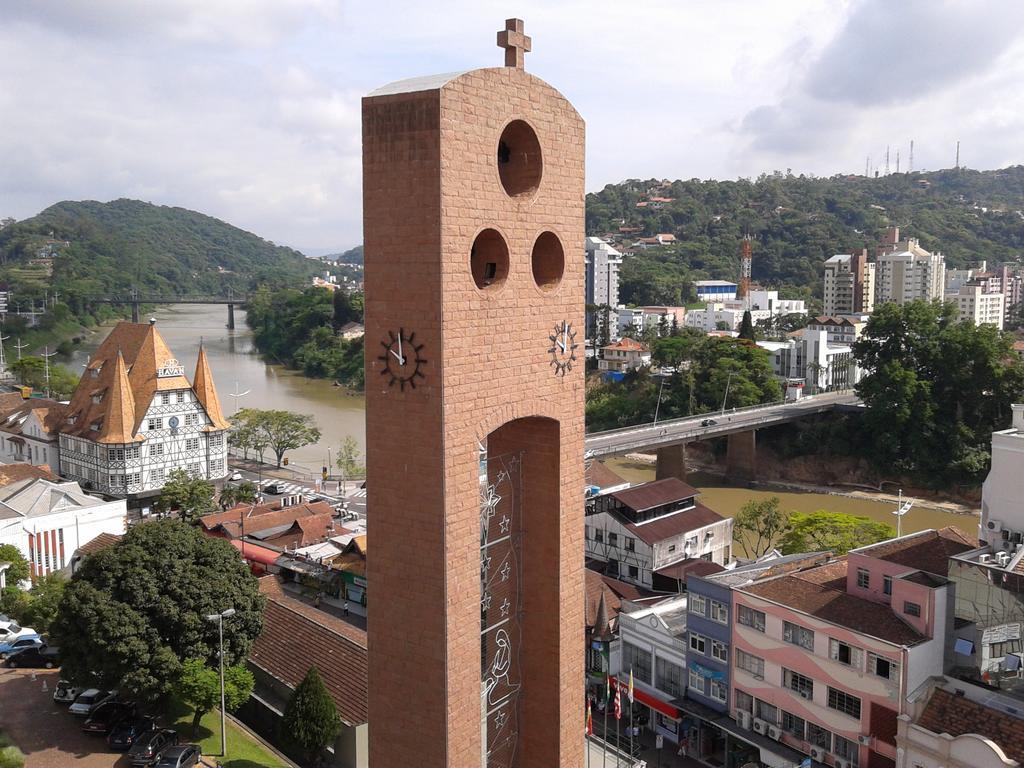Hotel Mansiones Blumenau Buitenkant foto