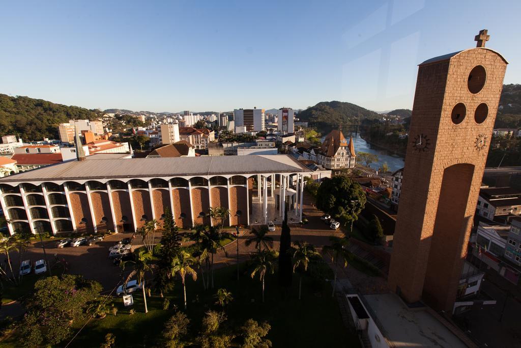 Hotel Mansiones Blumenau Buitenkant foto