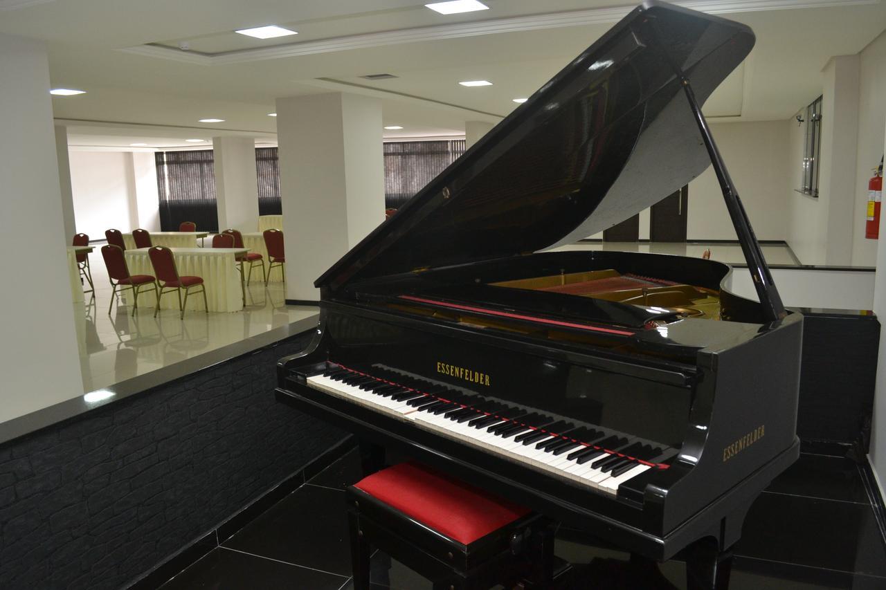 Hotel Mansiones Blumenau Buitenkant foto