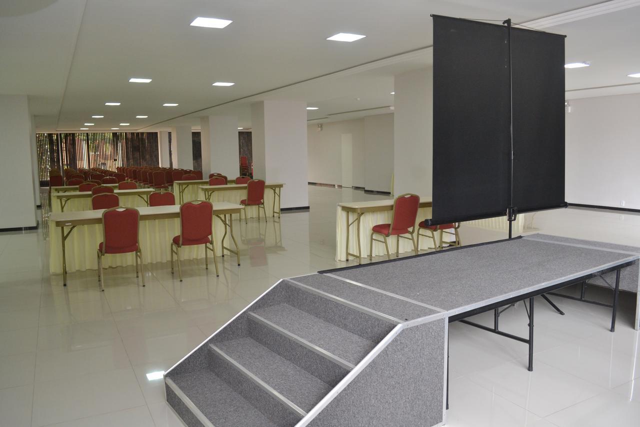Hotel Mansiones Blumenau Buitenkant foto